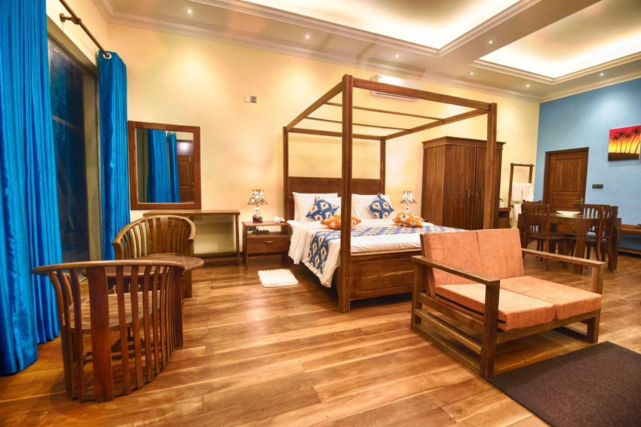 Calypso Sunset Hotel Iranawila Exterior foto